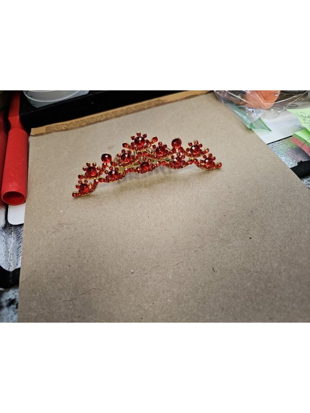 Hair Comb Red Rhinestones Gold-tone - Picture 6 of 6
